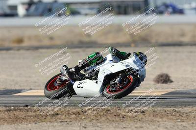 media/Dec-07-2025-CVMA (Sun) [[3e7d2de5dc]]/Race 11-Formula 2-CVMA Hooligans-American Thunder/